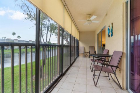 Condo in Delray Beach, Florida, 2 bedrooms  № 2183437 - photo 30