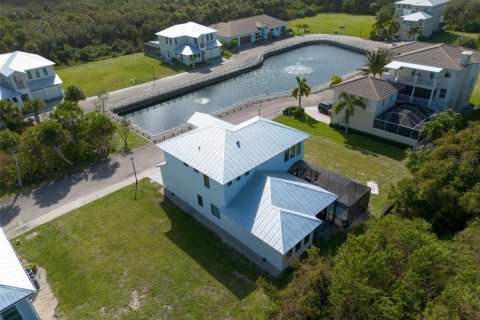 Casa en venta en Hutchinson Island South, Florida, 4 dormitorios, 279.26 m2 № 1425316 - foto 6