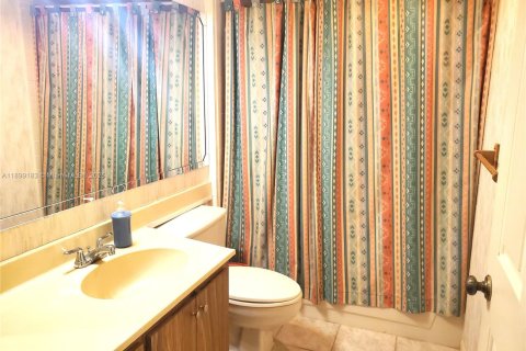 Купить кондоминиум в Дейви, Флорида 2 спальни, 128.67м2, № 1951405 - фото 26