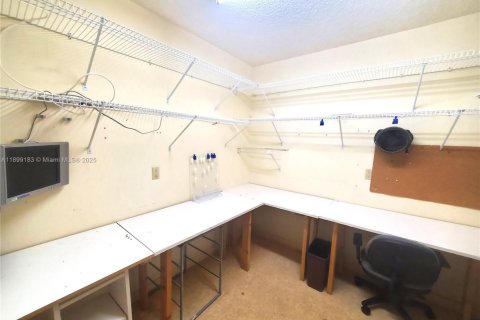 Купить кондоминиум в Дейви, Флорида 2 спальни, 128.67м2, № 1951405 - фото 28