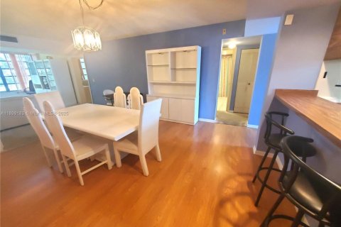 Купить кондоминиум в Дейви, Флорида 2 спальни, 128.67м2, № 1951405 - фото 10