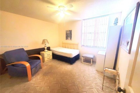 Купить кондоминиум в Дейви, Флорида 2 спальни, 128.67м2, № 1951405 - фото 23