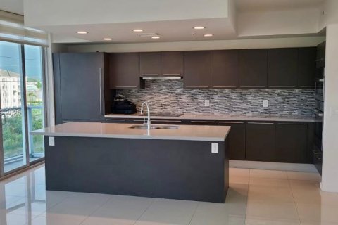 Condo in Doral, Florida, 3 bedrooms  № 1703341 - photo 3