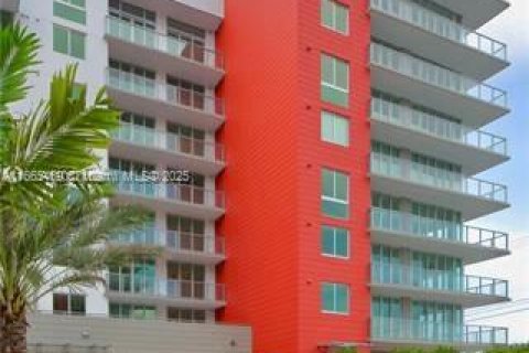 Condo in Doral, Florida, 3 bedrooms  № 1703341 - photo 19