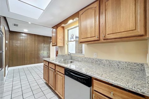 House in Sanford, Florida 3 bedrooms, 130.25 sq.m. № 1761372 - photo 16