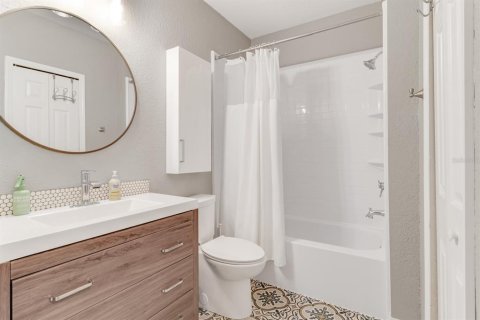 Condo in Orlando, Florida, 3 bedrooms  № 1843711 - photo 25