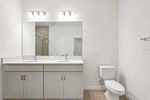 House in Palmetto, Florida 4 bedrooms, 223.06 sq.m. № 2096123 - photo 14