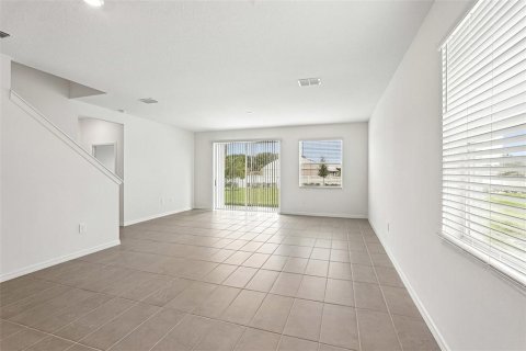 House in Palmetto, Florida 4 bedrooms, 223.06 sq.m. № 2096123 - photo 17