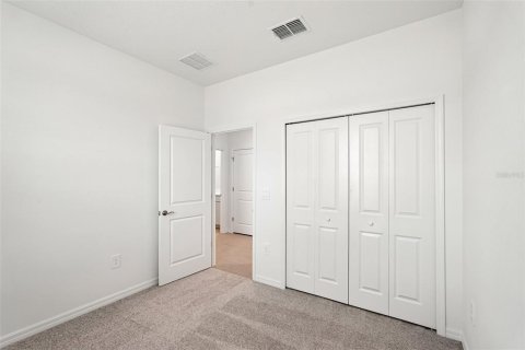 House in Palmetto, Florida 4 bedrooms, 223.06 sq.m. № 2096123 - photo 7