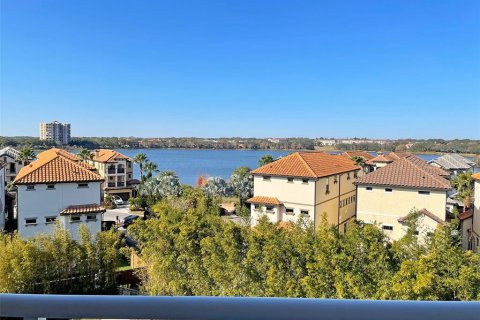 Condo in Orlando, Florida, 3 bedrooms  № 1560562 - photo 7