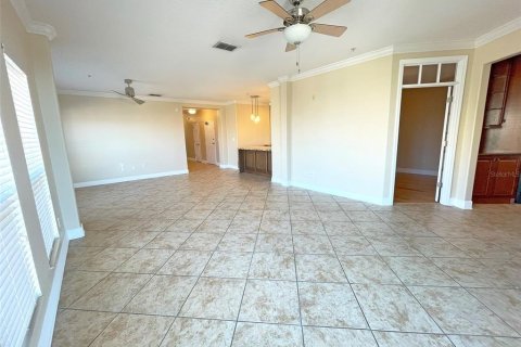 Condo in Orlando, Florida, 3 bedrooms  № 1560562 - photo 9