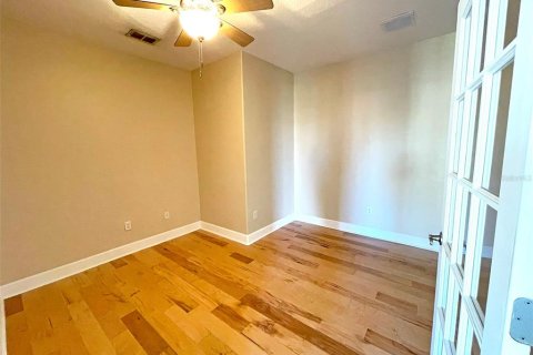 Condo in Orlando, Florida, 3 bedrooms  № 1560562 - photo 10