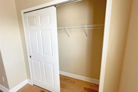 Condo in Orlando, Florida, 3 bedrooms  № 1560562 - photo 18