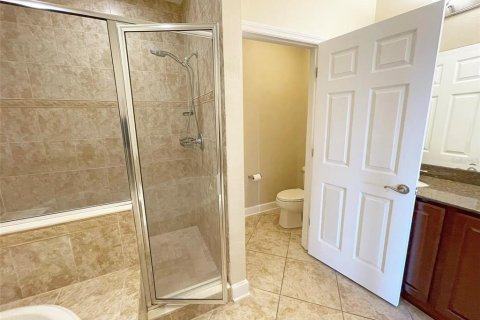 Condo in Orlando, Florida, 3 bedrooms  № 1560562 - photo 28
