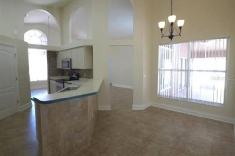House in Tampa, Florida 3 bedrooms, 153.66 sq.m. № 1901792 - photo 18