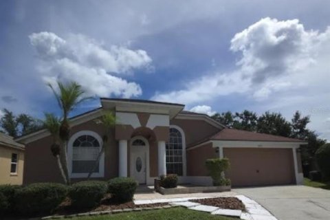 House in Tampa, Florida 3 bedrooms, 153.66 sq.m. № 1901792 - photo 2
