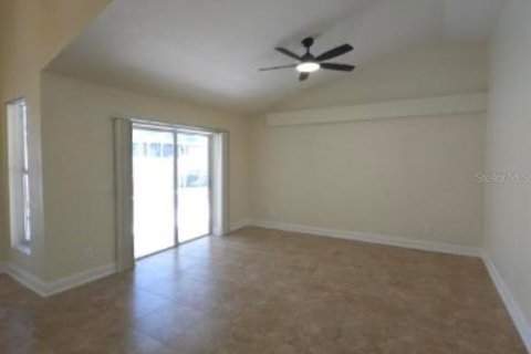 Casa en alquiler en Tampa, Florida, 3 dormitorios, 153.66 m2 № 1901792 - foto 28