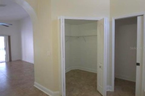 Villa ou maison à louer à Tampa, Floride: 3 chambres, 153.66 m2 № 1901792 - photo 17