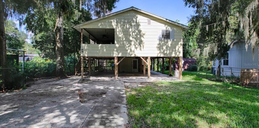 Casa en Lake Panasoffkee, Florida 3 dormitorios, 86.4 m2 № 1298939