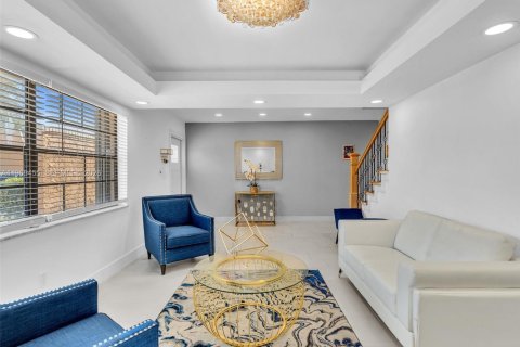 Adosado en venta en Tamarac, Florida, 3 dormitorios, 173.26 m2 № 2030247 - foto 6