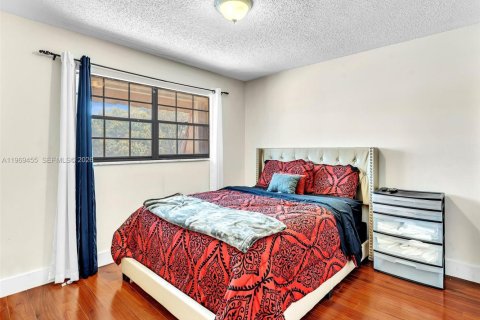 Adosado en venta en Tamarac, Florida, 3 dormitorios, 173.26 m2 № 2030247 - foto 27