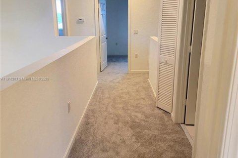 Casa en venta en Vero Beach, Florida, 4 dormitorios, 174.84 m2 № 1971066 - foto 27