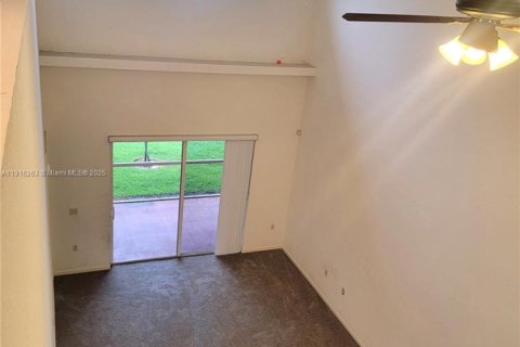 Casa en venta en Vero Beach, Florida, 4 dormitorios, 174.84 m2 № 1971066 - foto 28