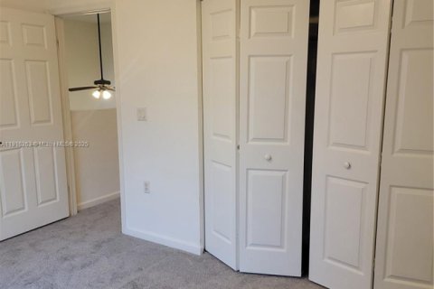 Casa en venta en Vero Beach, Florida, 4 dormitorios, 174.84 m2 № 1971066 - foto 26