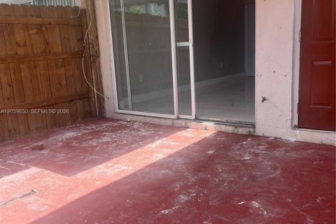Touwnhouse à louer à Davie, Floride: 2 chambres, 94.76 m2 № 2083960 - photo 24