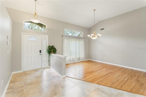 Villa ou maison à vendre à Wesley Chapel, Floride: 4 chambres, 206.89 m2 № 2398683 - photo 14