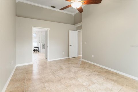 Villa ou maison à vendre à Wesley Chapel, Floride: 4 chambres, 206.89 m2 № 2398683 - photo 28