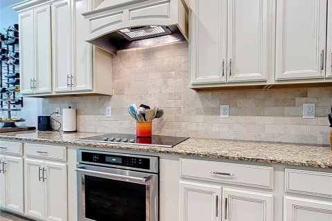 Купить виллу или дом в Венеция, Флорида 9 комнат, 247.96м2, № 1616443 - фото 15