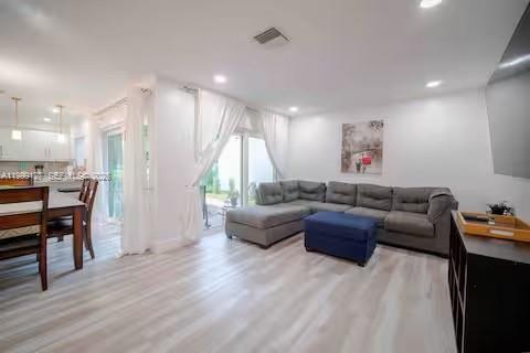 Casa en alquiler en Cutler Bay, Florida, 3 dormitorios, 153.29 m2 № 2066090 - foto 11