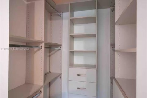 Casa en alquiler en Cutler Bay, Florida, 3 dormitorios, 153.29 m2 № 2066090 - foto 28