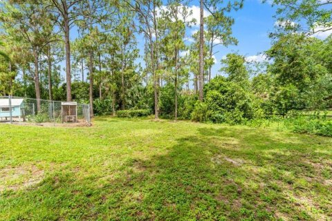 House in Loxahatchee Groves, Florida 3 bedrooms, 156.73 sq.m. № 2392397 - photo 23