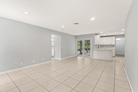 House in Loxahatchee Groves, Florida 3 bedrooms, 156.73 sq.m. № 2392397 - photo 19