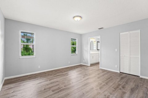 House in Loxahatchee Groves, Florida 3 bedrooms, 156.73 sq.m. № 2392397 - photo 10