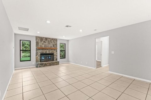 House in Loxahatchee Groves, Florida 3 bedrooms, 156.73 sq.m. № 2392397 - photo 17