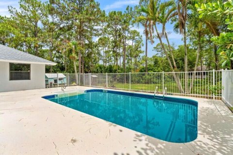 House in Loxahatchee Groves, Florida 3 bedrooms, 156.73 sq.m. № 2392397 - photo 3