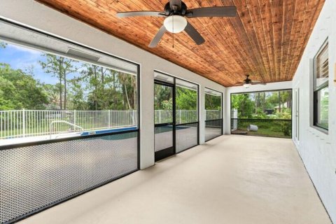 House in Loxahatchee Groves, Florida 3 bedrooms, 156.73 sq.m. № 2392397 - photo 13