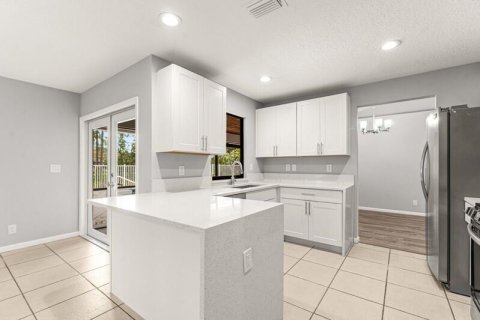 House in Loxahatchee Groves, Florida 3 bedrooms, 156.73 sq.m. № 2392397 - photo 4