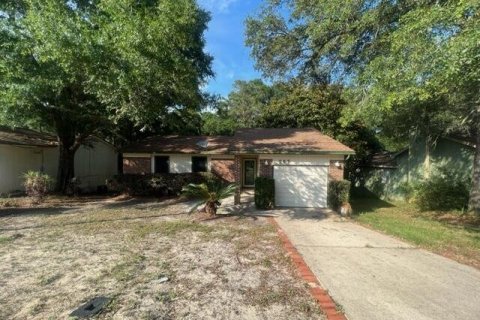 Villa ou maison à louer à Niceville, Floride: 3 chambres, 113.81 m2 № 589969 - photo 1