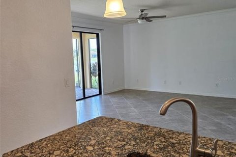 Villa ou maison à louer à Venice, Floride: 4 chambres, 189.06 m2 № 2299303 - photo 19