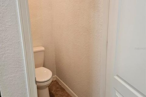 Villa ou maison à louer à Venice, Floride: 4 chambres, 189.06 m2 № 2299303 - photo 16