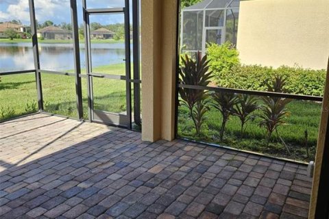 Villa ou maison à louer à Venice, Floride: 4 chambres, 189.06 m2 № 2299303 - photo 6