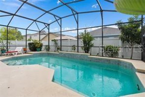 Villa ou maison à louer à Orlando, Floride: 3 chambres, 147.34 m2 № 2390849 - photo 2