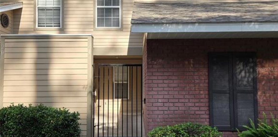 Condo à Gainesville, Floride, 3 chambres № 1804094
