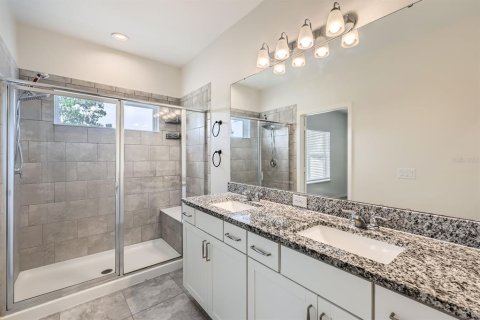 Adosado en venta en Winter Garden, Florida, 4 dormitorios, 189.24 m2 № 1844945 - foto 18