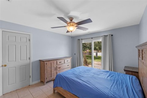 House in Clermont, Florida 4 bedrooms, 154.59 sq.m. № 1759708 - photo 15