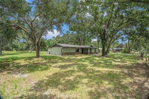House in Plant City, Florida 3 bedrooms, 163.14 sq.m. № 1771629 - photo 29